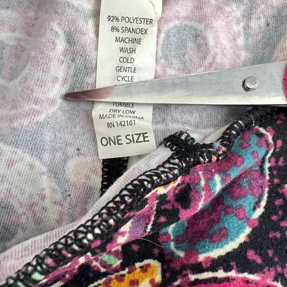 LuLaRoe Multi Color Leggings One Size NEW Life Savers and Jelly Beans - Picture 3 of 4